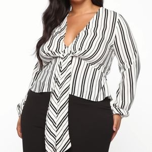 (NWT) Black & White Striped Blouse (Size 20)